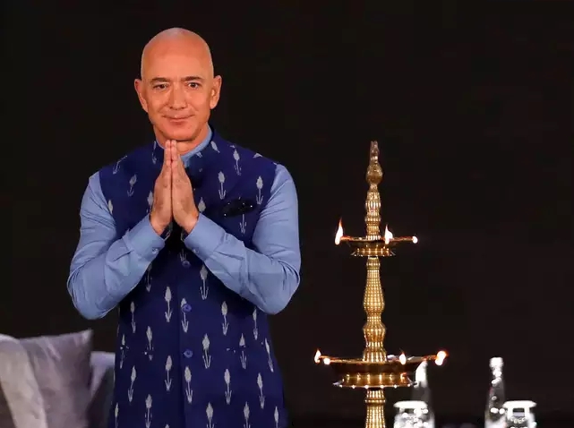 ‘This is the Indian century’: Jeff Bezos goes desi, makes big ‘Make in India’ pledge, talks climate change